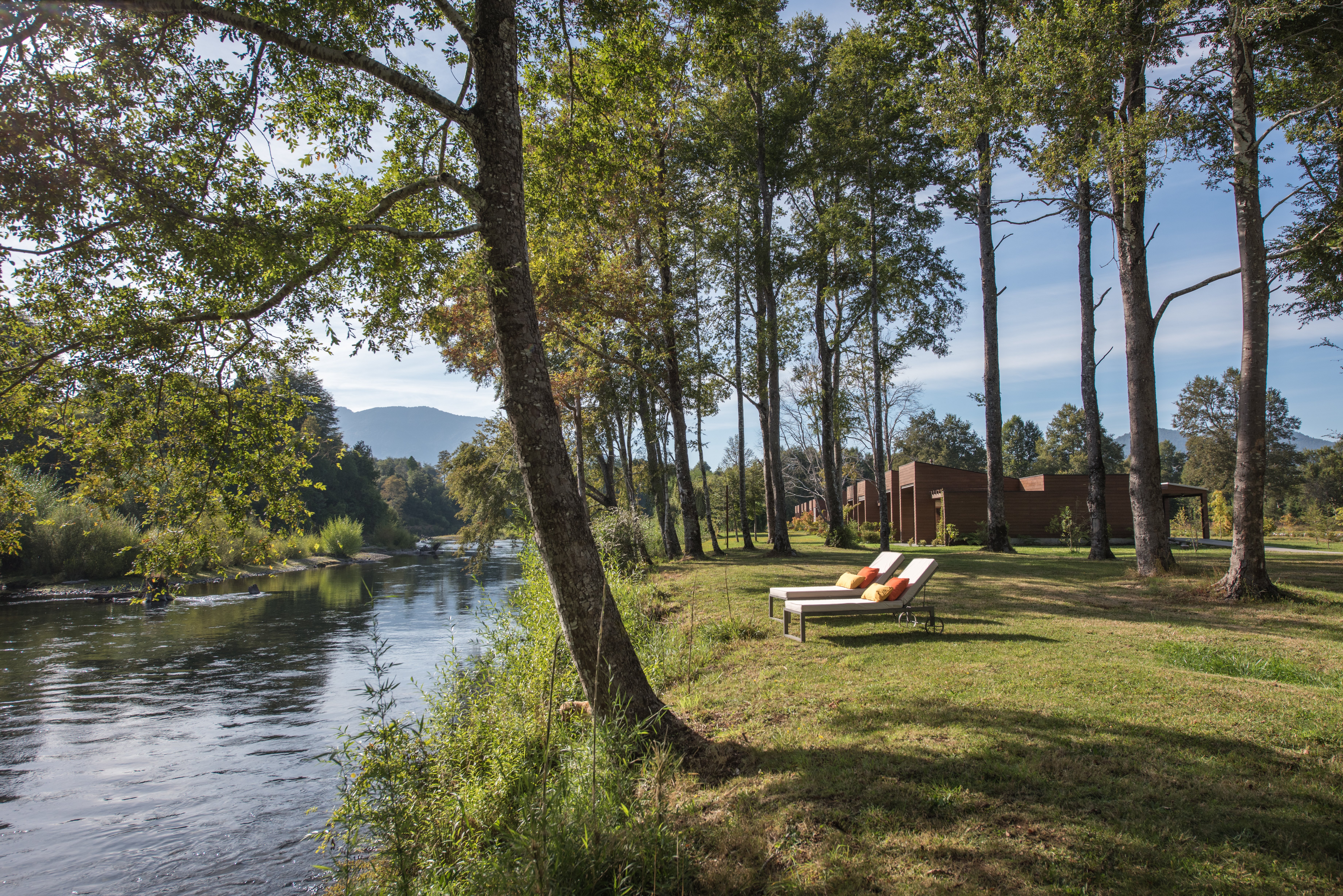 Río Liucura y villas